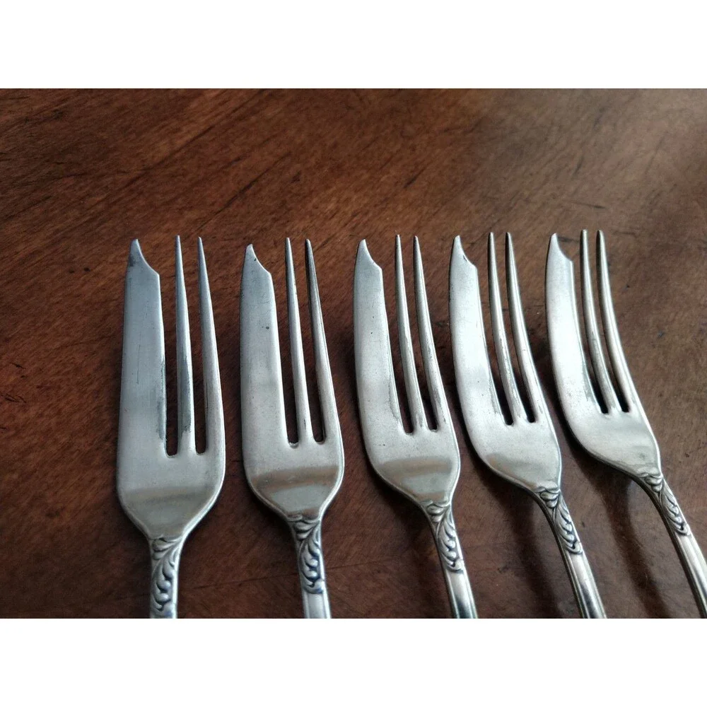 5x Antique Wm A Rogers A10 CARLTON 1898 Silverplate Cake Pastry Pie Fork 6.8
